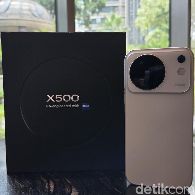 Unboxing Vivo X500 di China, Kamera Canggih untuk Pengalaman Setara Pro