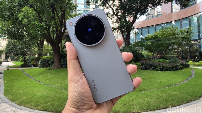 Vivo X500 Pro Max Meluncur di Shanghai
