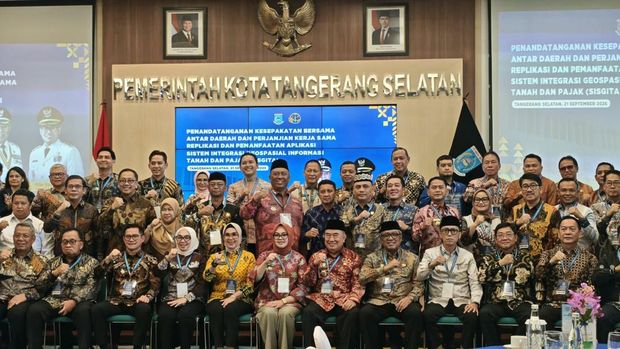Wali Kota Kendari, Siska Karina Imran meneken kerjasama dengan Pemkot Tangerang Selatan. (Dok. Istimewa) Wali Kota Kendari, Siska Karina Imran meneken kerjasama dengan Pemkot Tangerang Selatan.