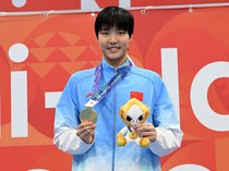 Perenang 13 Tahun Ini Raih Emas dan Pecahkan Rekor Asian Games