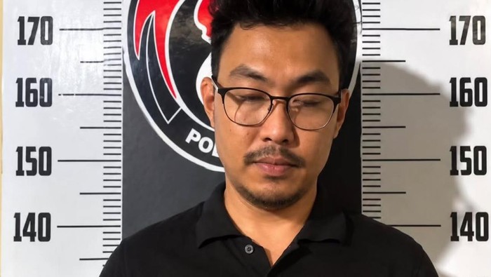 Anak anggota DPRD Bone inisial AMW ditangkap usai diduga nyabu.