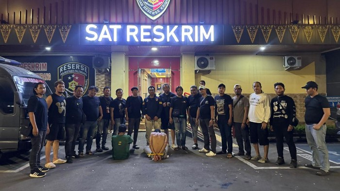 Dua pria Palembang diringkus Polisi usai membobol 11 minimarket