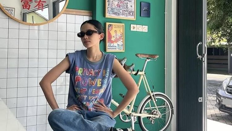 Seru! Givina Lukita Dewi Hobi Kulineran dan Nongkrong di Kafe