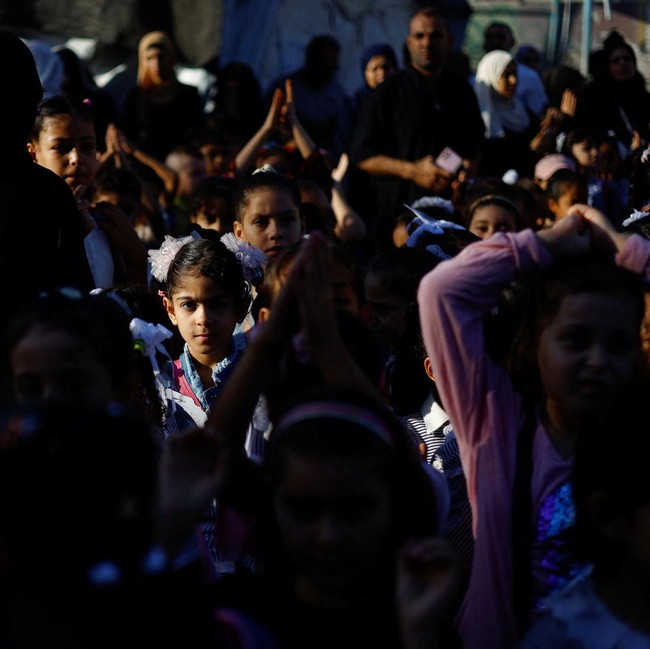 Hampir 3 Tahun Terhenti, Pelajar Gaza Kembali Sekolah Tatap Muka