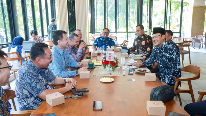 Kemensos