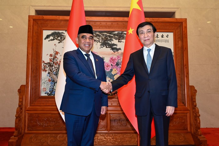 Ketua MPR RI Ahmad Muzani bertemu Ketua Konferensi Konsultatif Politik Rakyat China Wang Huning di Beijing, China.