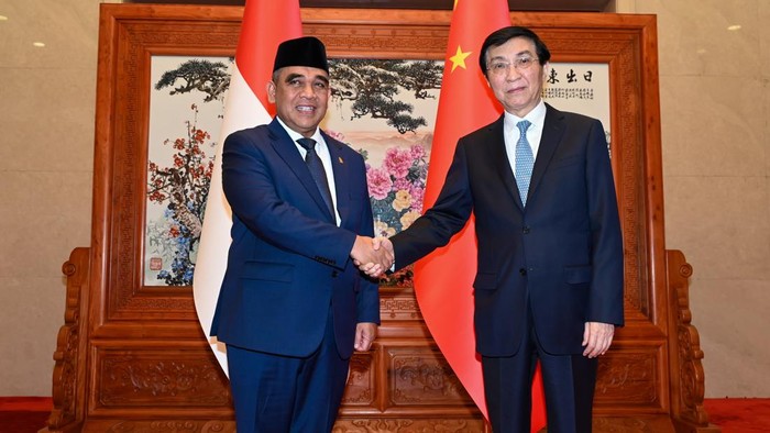Ketua MPR RI Ahmad Muzani bertemu Ketua Konferensi Konsultatif Politik Rakyat China Wang Huning di Beijing, China.