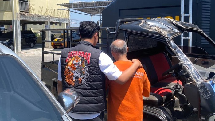 Terduga pencuri sapi yang berhasil ditangkap Reskrim Polsek Leksono dan Resmob Polres Wonosobo dalam rilis, Selasa (22/9/2026).