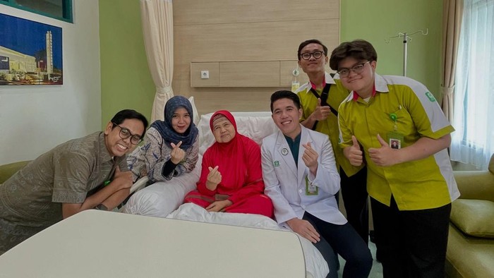 mamah dedeh
