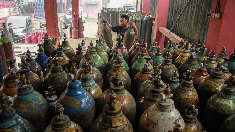 Permintaan Tabung Oksigen Naik di Tengah Kabut Asap Palangka Raya
