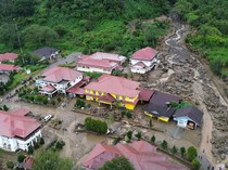 1 Orang Tewas Akibat Banjir Bandang Solok, Rumah-Kantor Pemerintahan Rusak