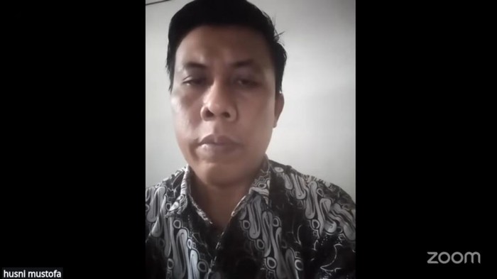 Husni Mustofa mengikuti sidang pemeriksaan DKPP secara virtual.