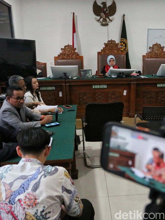 Sidang Praperadilan Silmy Karim vs KPK Digelar, Bahas Penyitaan