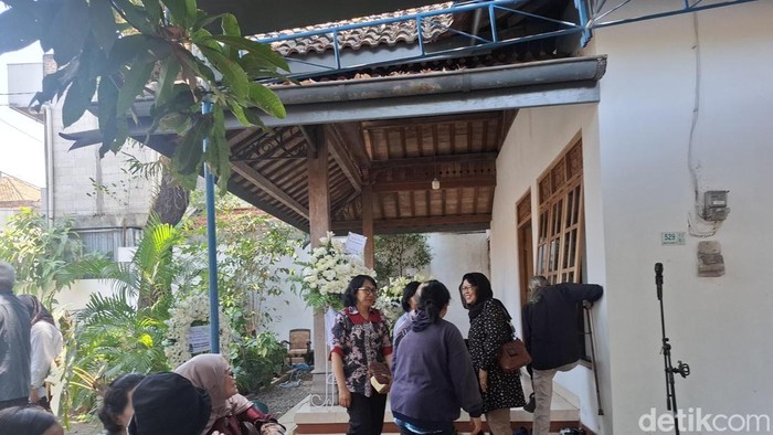Suasana rumah duka Den Baguse Ngarso, Mantrijeron, Kota Jogja, Selasa (22/9/2026)