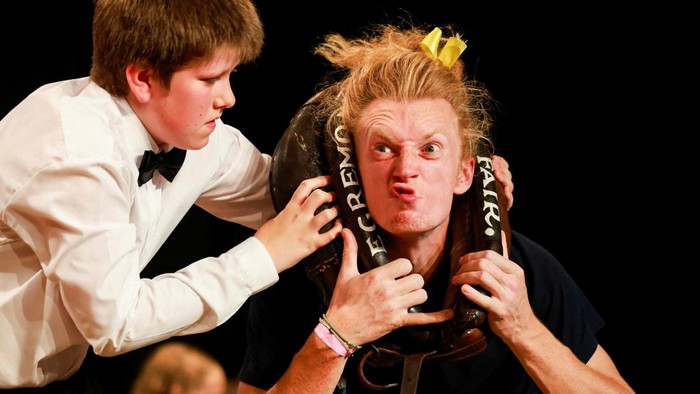 A combination picture shows male gurning champion Ged Eccles (top left), Dan Johnson (top centre), Caroline Leonard (top right), female gurning champion Claire Lister (bottom left), Claire Hartlay (bottom centre) and female gurning champion Lynne Kelly (bottom right), practicing for the World Gurning Championships, where competitors are judged on their ability to pull their most contorted expressions, in Egremont, Britain, September 19, 2026. REUTERS/Temilade Adelaja     TPX IMAGES OF THE DAY