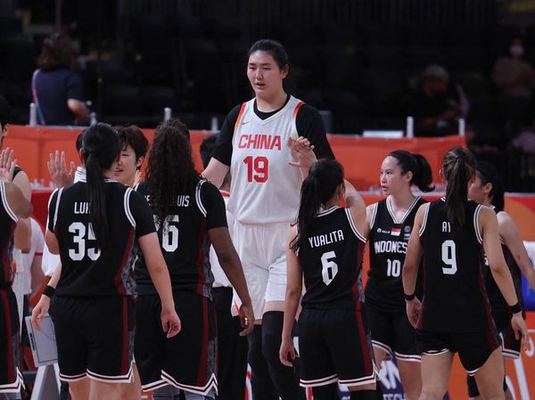 Berpostur 223 Cm, Zhang Ziyu Gulung Tim Basket RI di Asian Games 2026