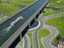 10 Contoh Infrastruktur Terbaik Dunia, Benar-benar Cantik!