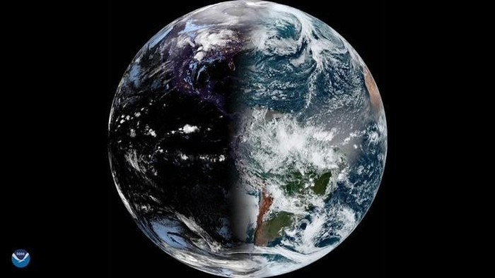 Foto bumi dari satelit GOES-16 (GOES East) saat equinox terjadi. (Dok NASA)