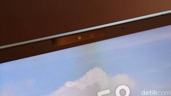 Xbook 14 Neo dibekali webcam HD 720p serta fitur privasi untuk menonaktifkan kamera saat tidak digunakan. Foto: Adi Fida Rahman/detikINET
