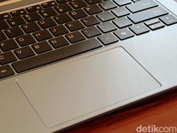 Melihat Infinix Xbook 14 Neo, Laptop 1,2 Kg Harga Rp 7,9 Juta