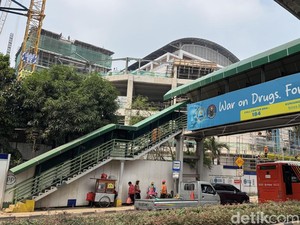 Warga Sambut JPO Kyai Maja Dibuka Lagi: Ada Opsi Aman Menyeberang