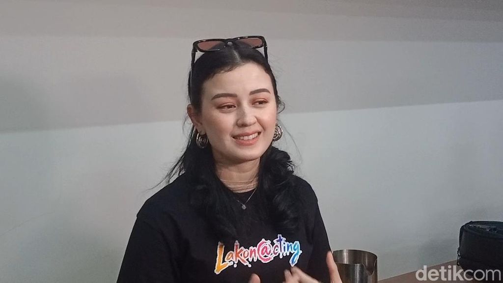 Kimberly Ryder Angkat Isu Kesehatan Mental Ibu Rumah Tangga ke Teater