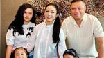 Indahnya Kebersamaan! Kris Dayanti dan Raul Lemos Ngumpul Bareng Anak-Cucu