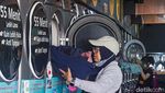 Khawatir Abu Vulkanik, Warga Pilih Cuci Pakaian di Laundry Koin