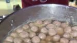Meriah! Pesta Ultah Hanum Mega di GBK Suguhkan Brownies hingga Bakso