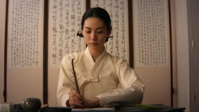 Penampilan Nana eks After School di drama Korea Netflix The Scandal.