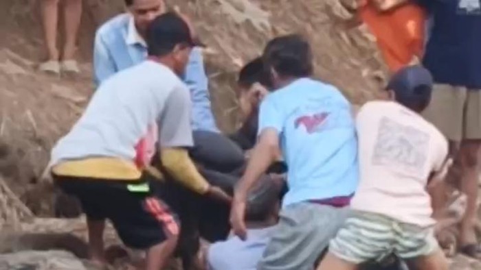 Penemuan mayat di Sungai Welang Pasuruan
