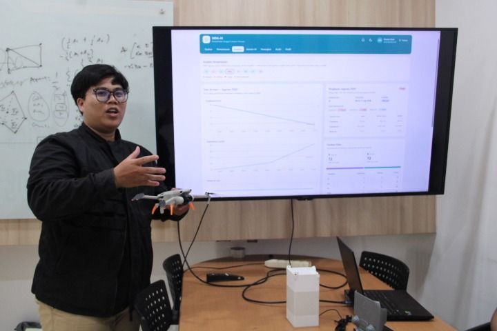 Pengembang hardware SIDA-AI, Irfan Mirda ST MKom. Pengembang hardware SIDA-AI, Irfan Mirda ST MKom.