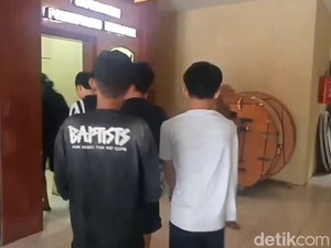 5 Anggota Geng Motor Sadis di Makassar Ditangkap Saat Live TikTok