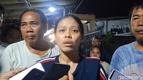 Rinda Maviesta, istri korban ABK KM Virgo, I Putu Angga Santyana asal Mataram.