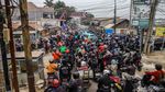 Semrawutnya Jalan Pulo Timaha