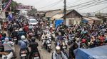Semrawutnya Jalan Pulo Timaha