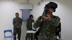 Siaga Perang, Prajurit Taiwan Demonstrasikan Simulator Rudal Stinger