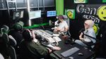 Keseruan Syahrini Keliling Radio Promo Lagu Baru