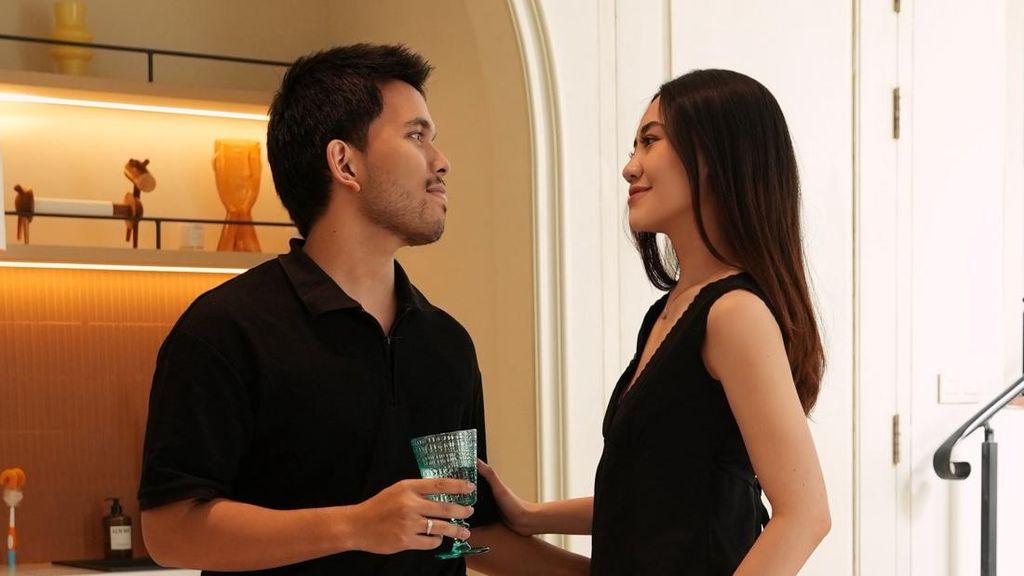 Sweet! Tanda Cinta Thariq Halilintar ke Aaliyah Massaid Selama Jadi Ibu