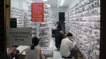 Wig hingga Kuku Palsu China Membanjiri Pasar AS