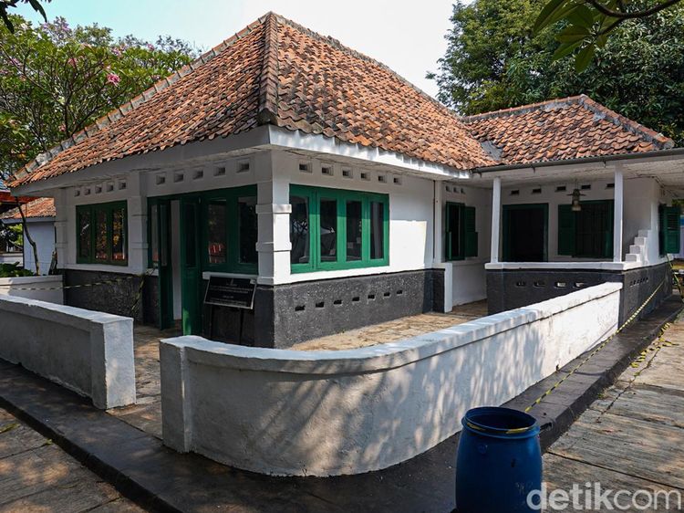 Jelang Hari Kesaktian Pancasila, Rumah Asli Lubang Buaya Didandani