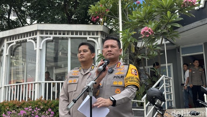 Kbaid Humas Polda Metro  Jaya Kombes Budi Hermanto di Bundaran HI, Jakarta Pusat, Kamis (24/9/2026).