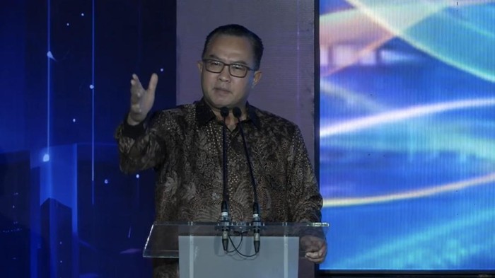 Kepala BRIN, Arif Satria dalam sambutan puncak IRIFair 2026 di Auditorium Sumitro Djojohadikusumo, Gedung B.J. Habibie BRIN, Jakarta (24/9/2026).