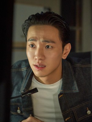 Nam Yoon Su & Ryu Hye Young Hadapi Teror di Killing Time