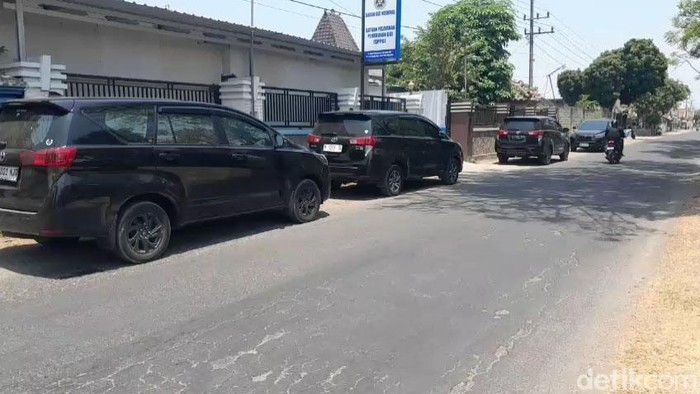 KPK menggeledah rumah tersangka Lampri di Nganjuk