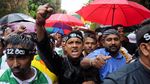 Ramai-ramai Tolak Amandemen ke-22, Massa Demo di Kolombo