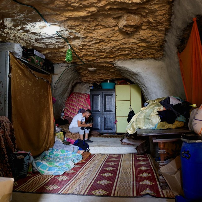 Saat Gua di Perbukitan Jadi Rumah Warga Palestina