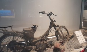 Jejak Merapi 2010 Terekam di Kerangka Motor Museum Geologi