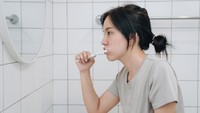 Sikat Gigi Sebaiknya Pas Mandi Pagi atau Habis Sarapan? Awas Kebalik, Dampaknya Serius