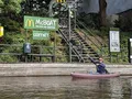 5 McDonalds Paling Unik di Dunia, Bisa Pesan Makanan dari Perahu!